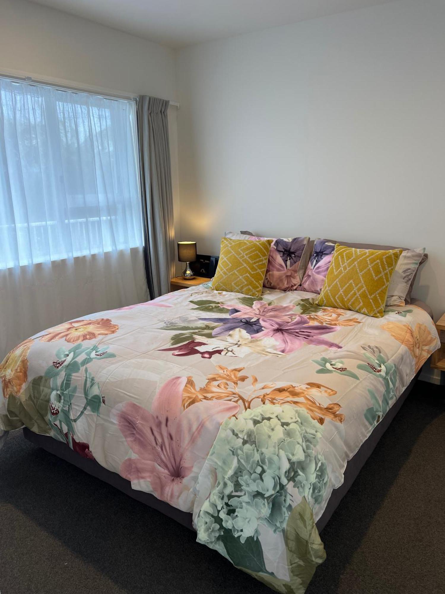Russell Apartment - Unit 1 외부 사진