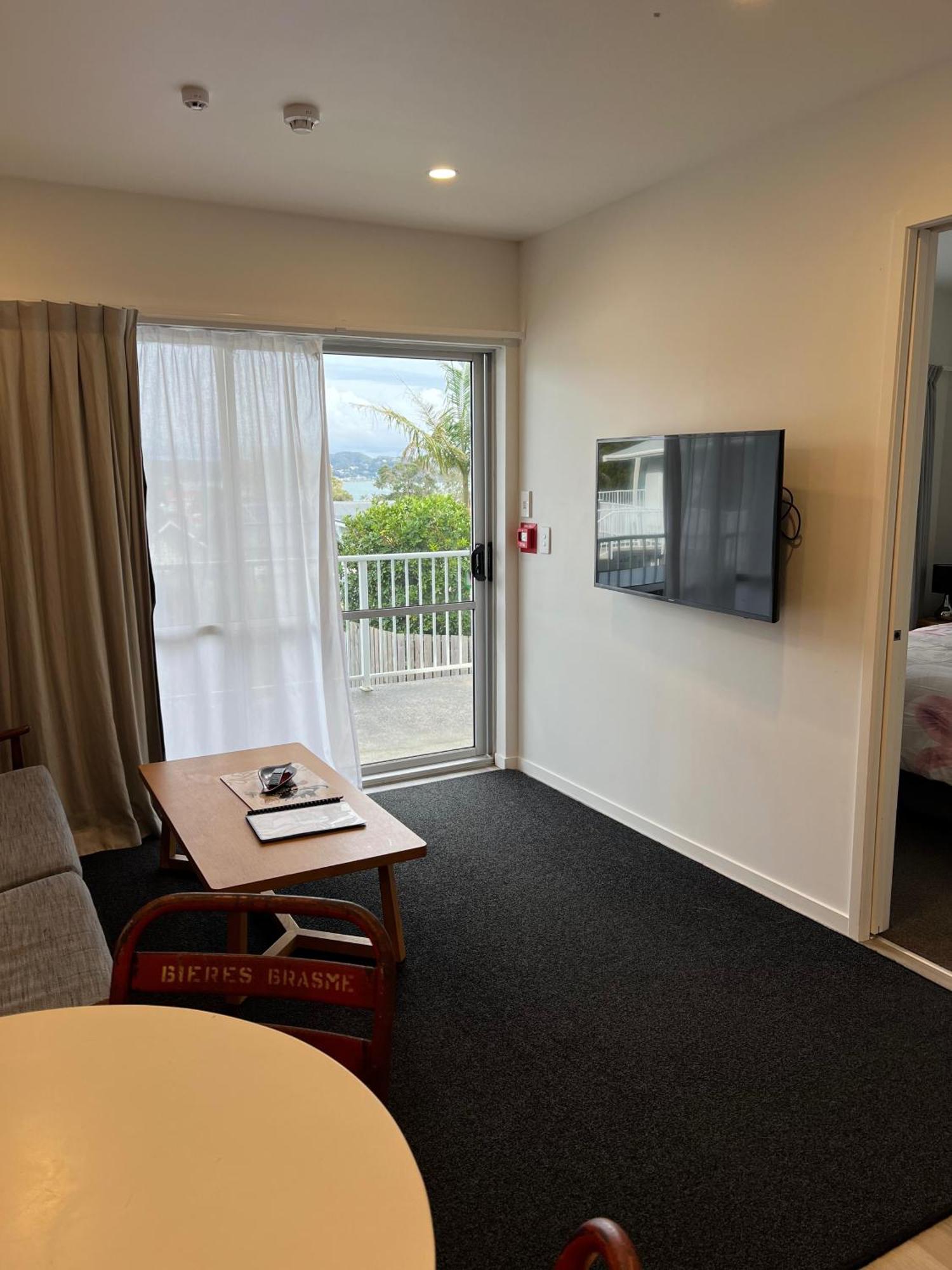 Russell Apartment - Unit 1 외부 사진