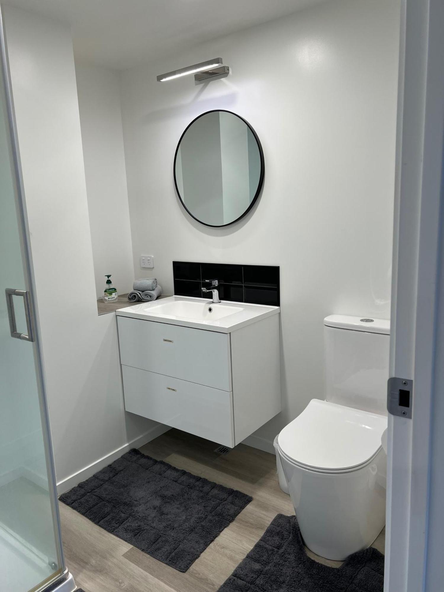 Russell Apartment - Unit 1 외부 사진
